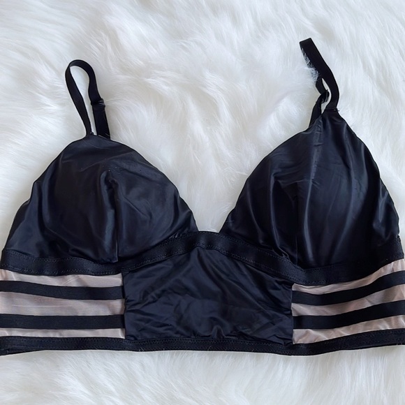 Victoria’s Secret & PINK sports & lounge lot of 3 bralettes M - Picture 6 of 14